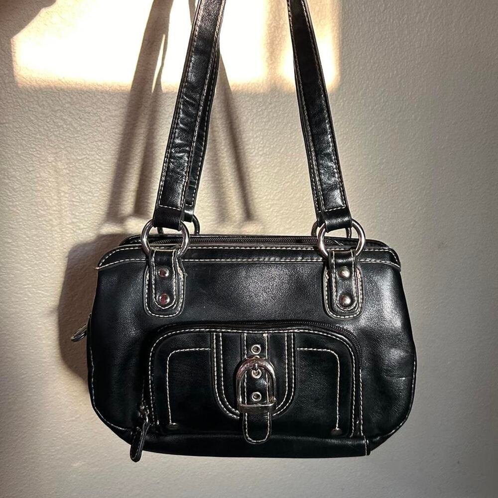 Black grunge buckle shoulder bag
